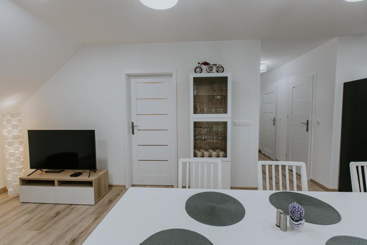 Apartmán Zapomniany Zdroj Hlucholazy Exteriér fotografie